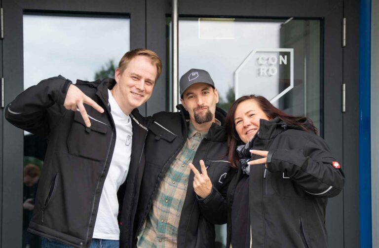 Kollegen am CONRO Standort Berlin in Herzfelde